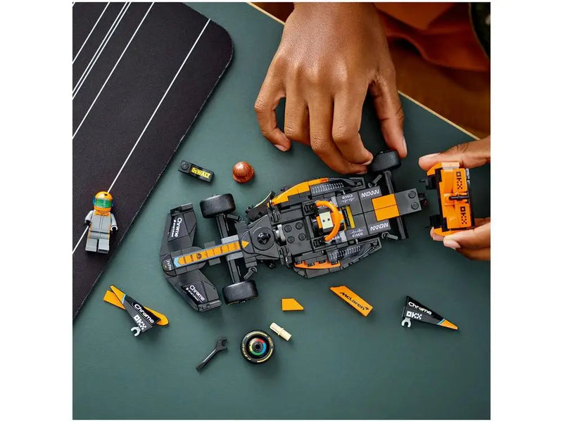 LEGO - 2023 McLaren Formula 1 Car
